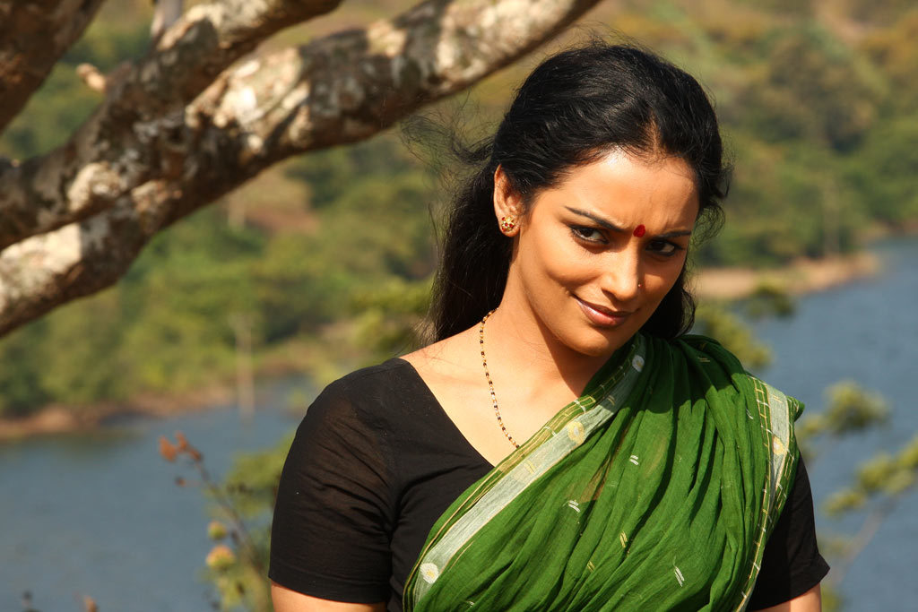 Shweta Menon - Thaaram Tamil Movie Stills | Picture 37651